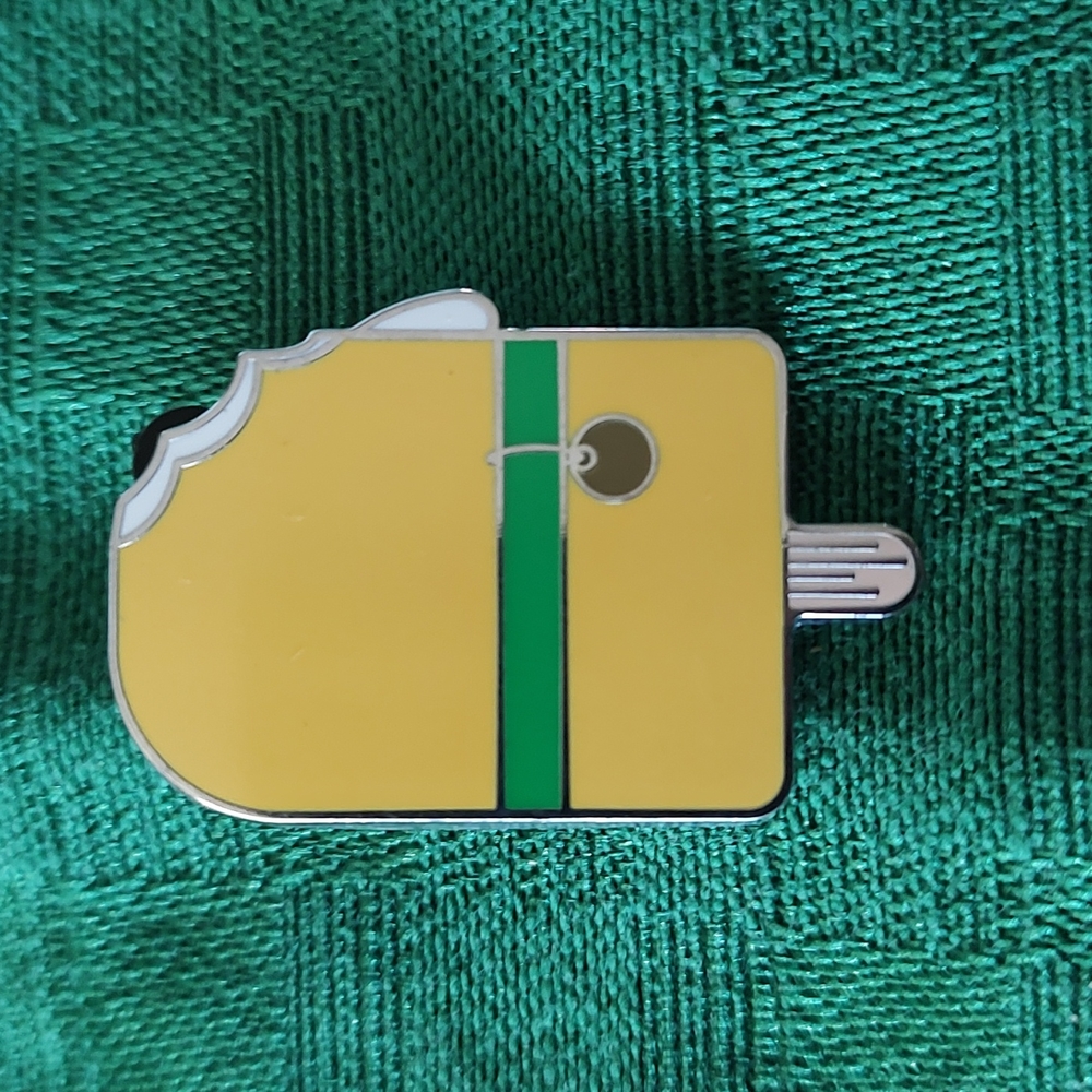 Pluto Disney trading pin (4/$20)